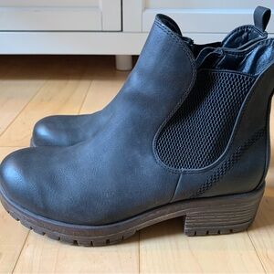 Crown Vintage Black Ankle Booties